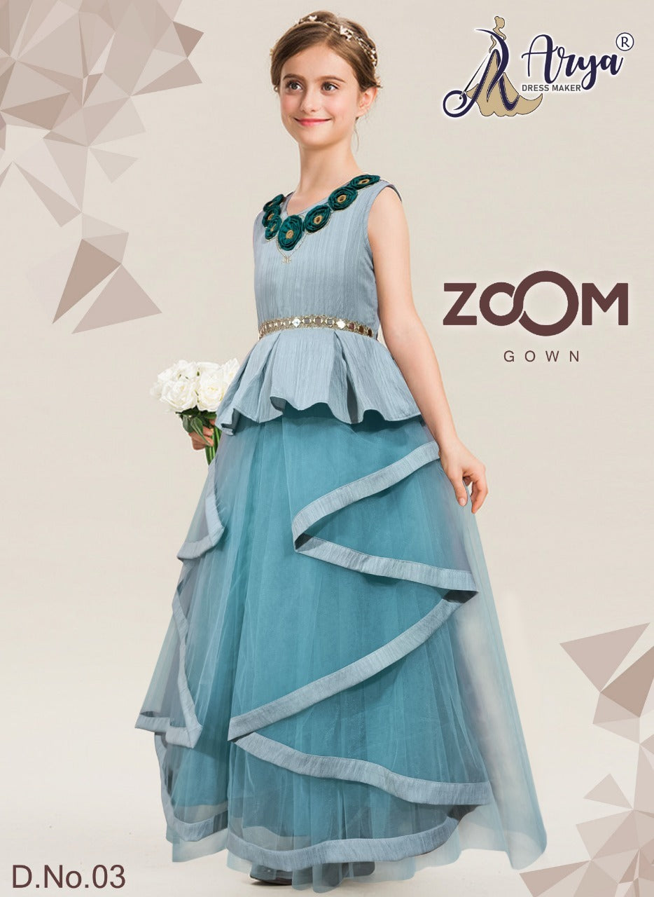 Zoom 03 Adm Girls Gown