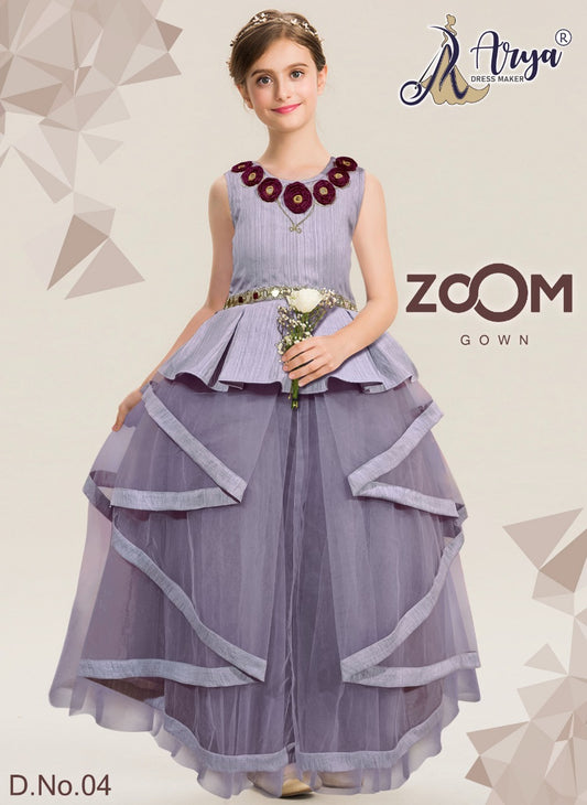 Zoom 04 Adm Girls Gown