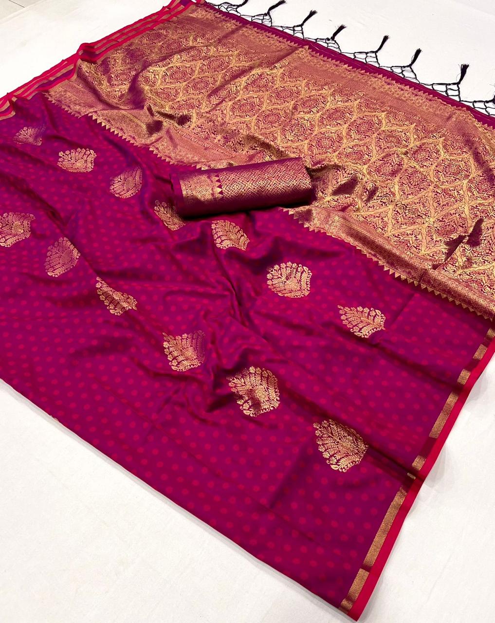 390003 Kaakshi Rajtex Silk Sarees