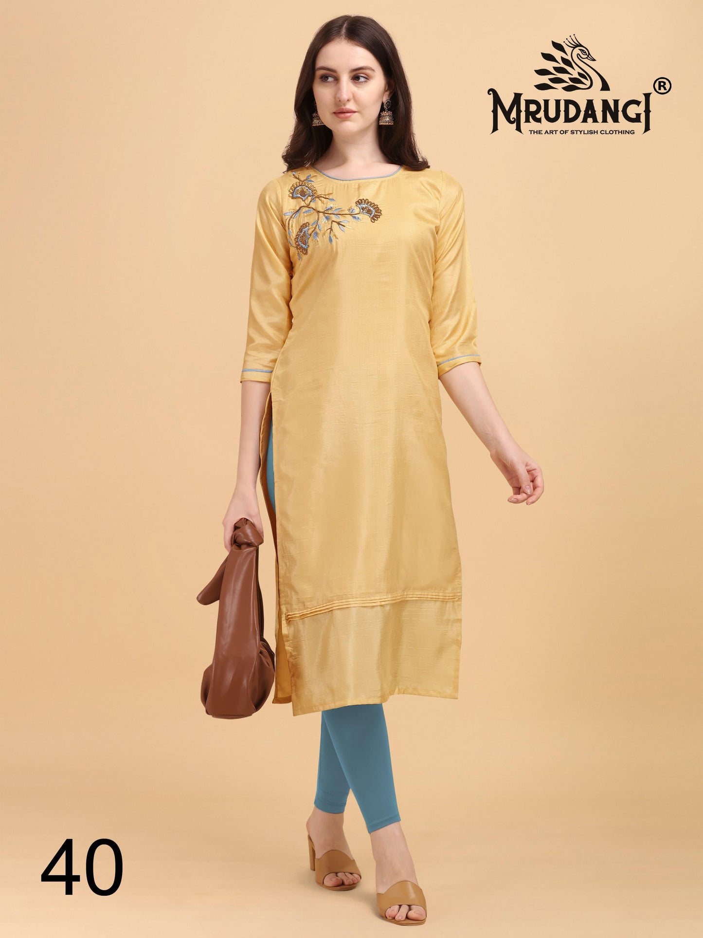 40-Noor Mrudangi Dola Silk Kurti