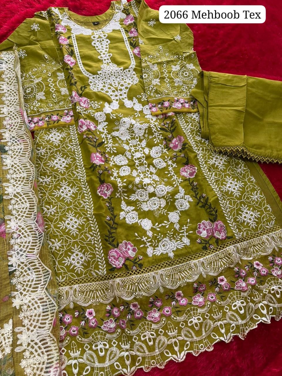 2066  Mehboob Tex Pakistani Salwar Suit