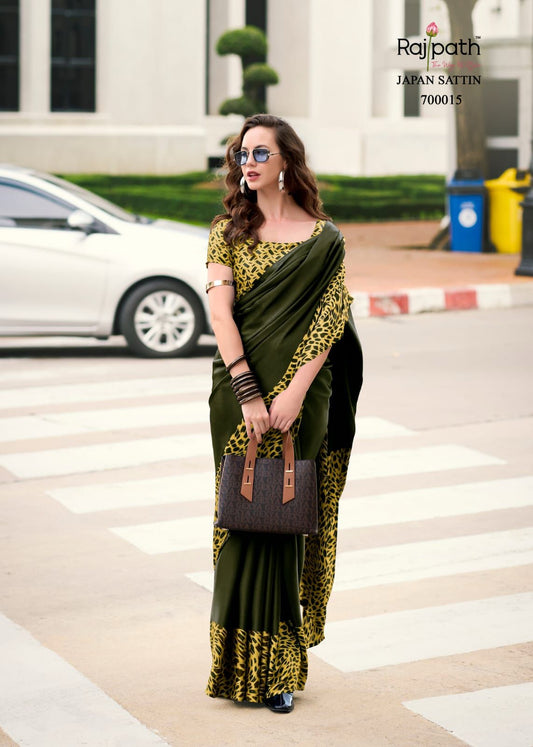 700015 Rare Rabbit Rajpath Japan Sattin Sarees