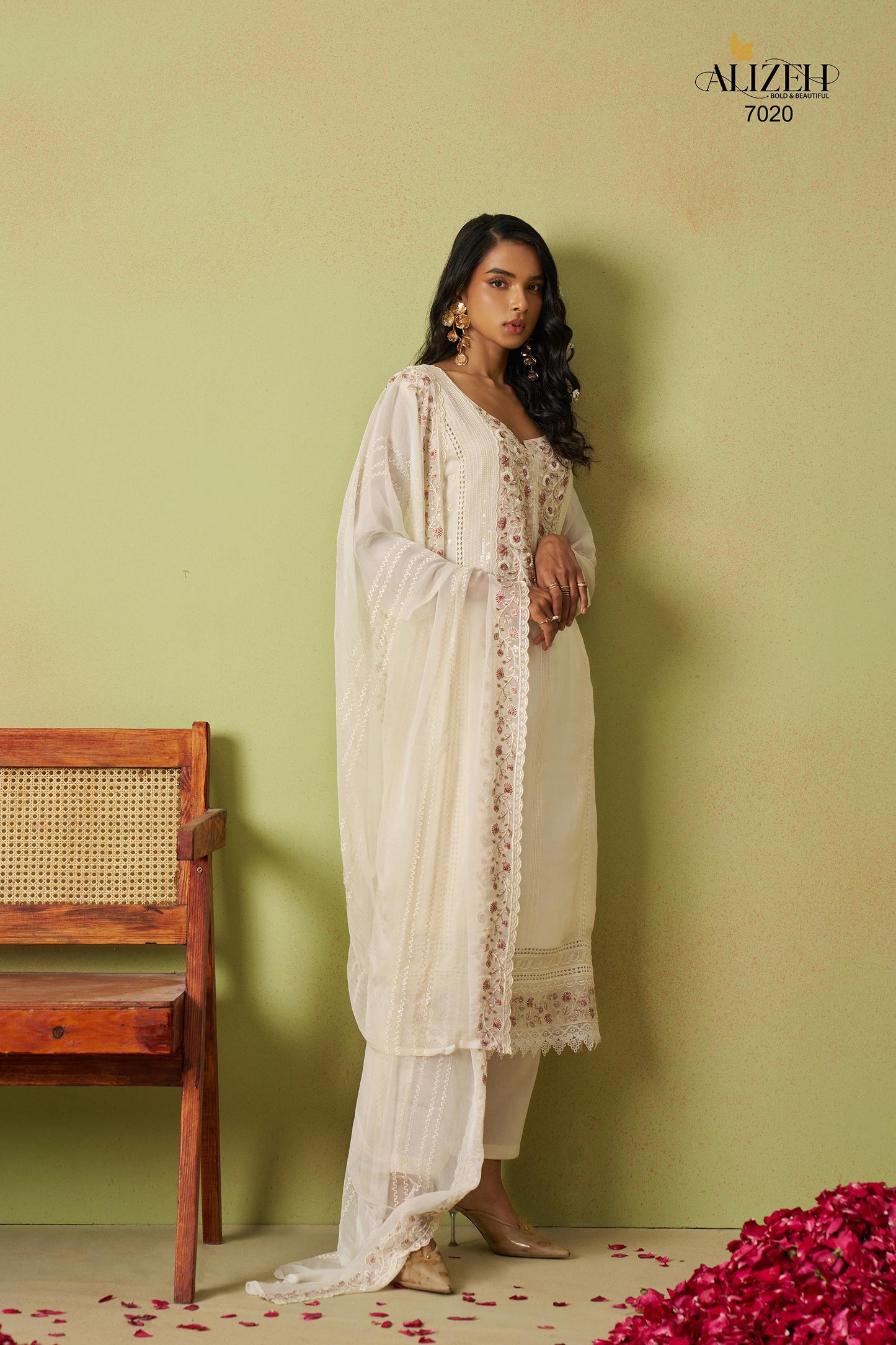 7020 Saadgi 2 Alizeh Organza Readymade Suits
