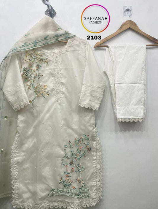 2103 Off White Saffana Pakistani Readymade Suits