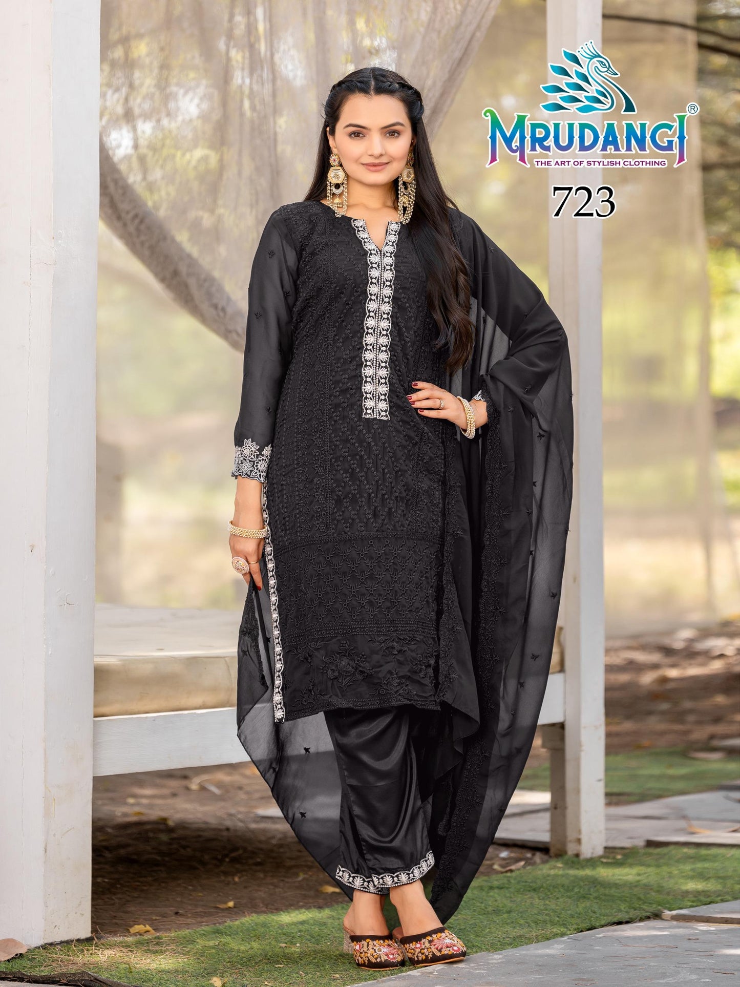 723 Anika Mrudangi Georgette Readymade Suits