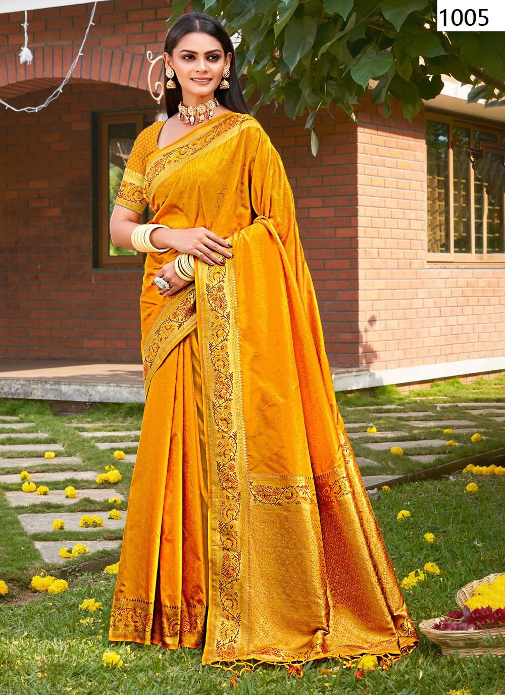 1005 Susobhana Bunawat Sarees