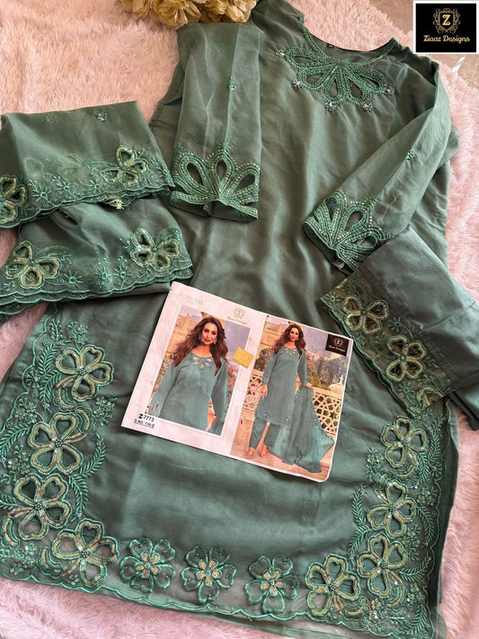 739D Ziaaz Designs Handwork Pakistani Salwar Suits