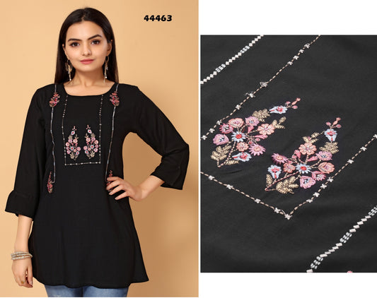 44463 Tarini Vol 6 Mahotsav Women Top