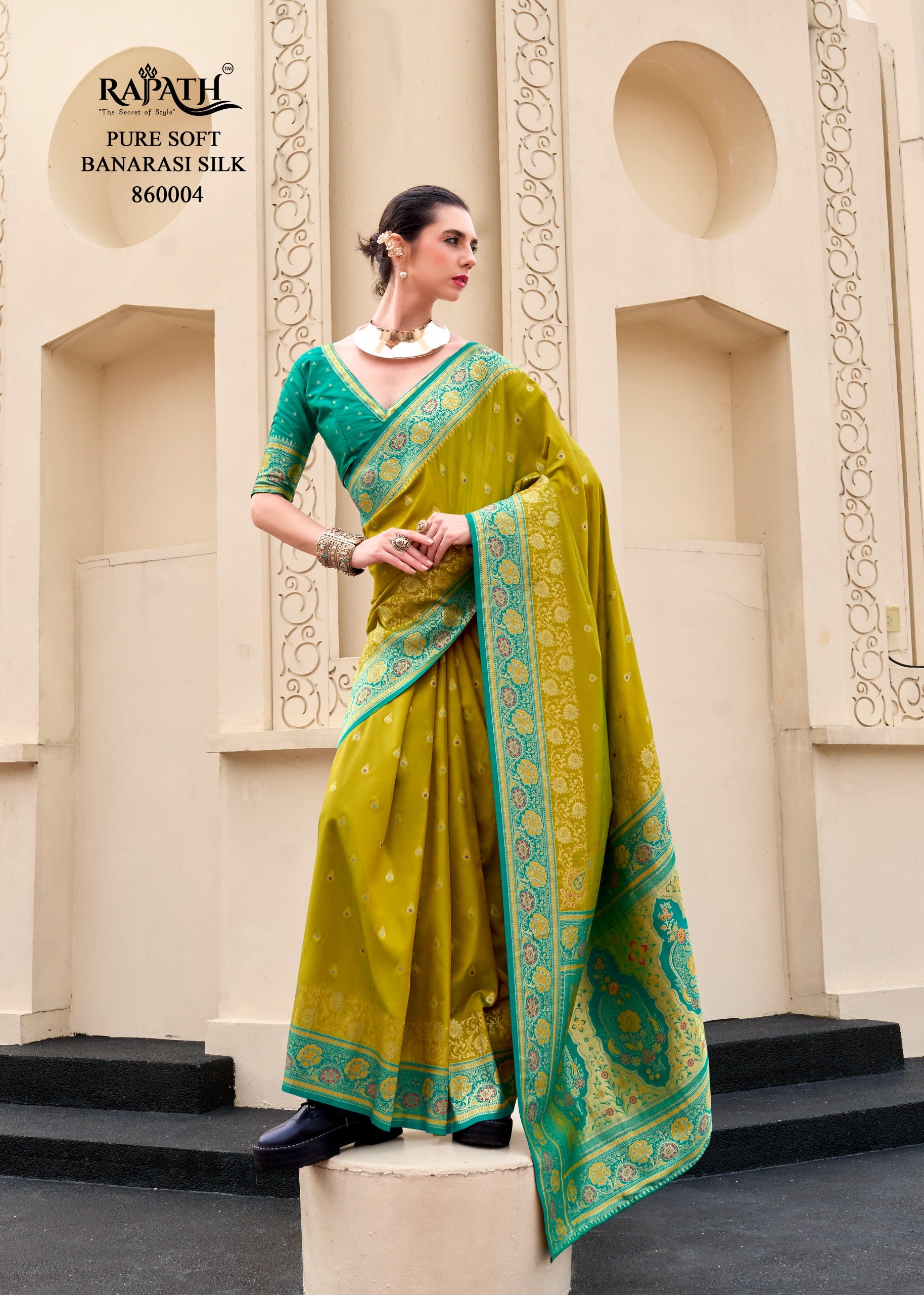 860004 Soundarya Rajpath Silk Sarees