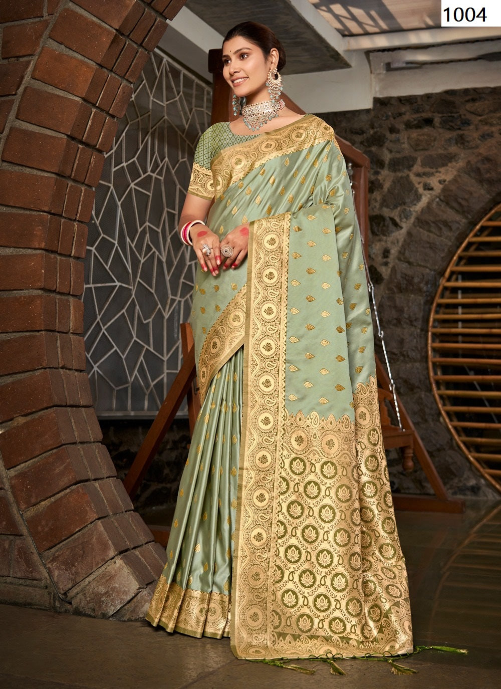 1004 Vrinda Bunawat Sarees