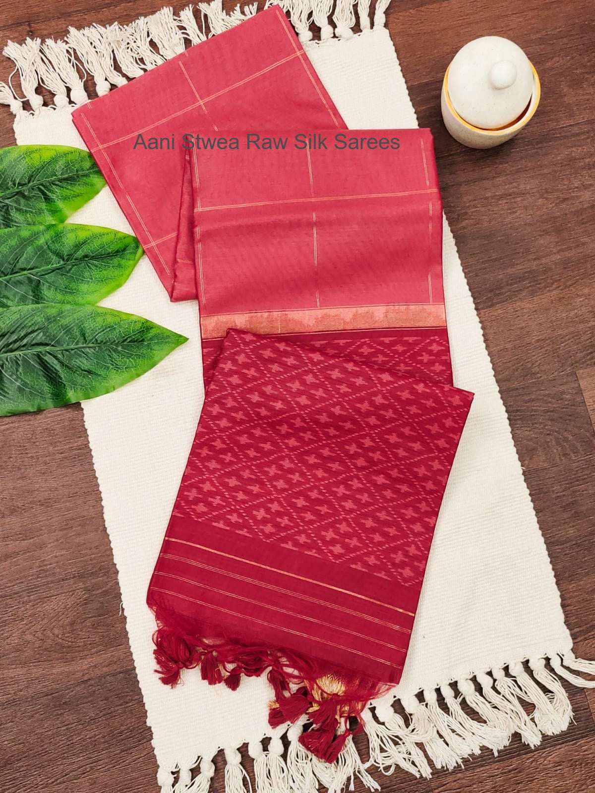 Aani Stwea Raw Silk Sarees