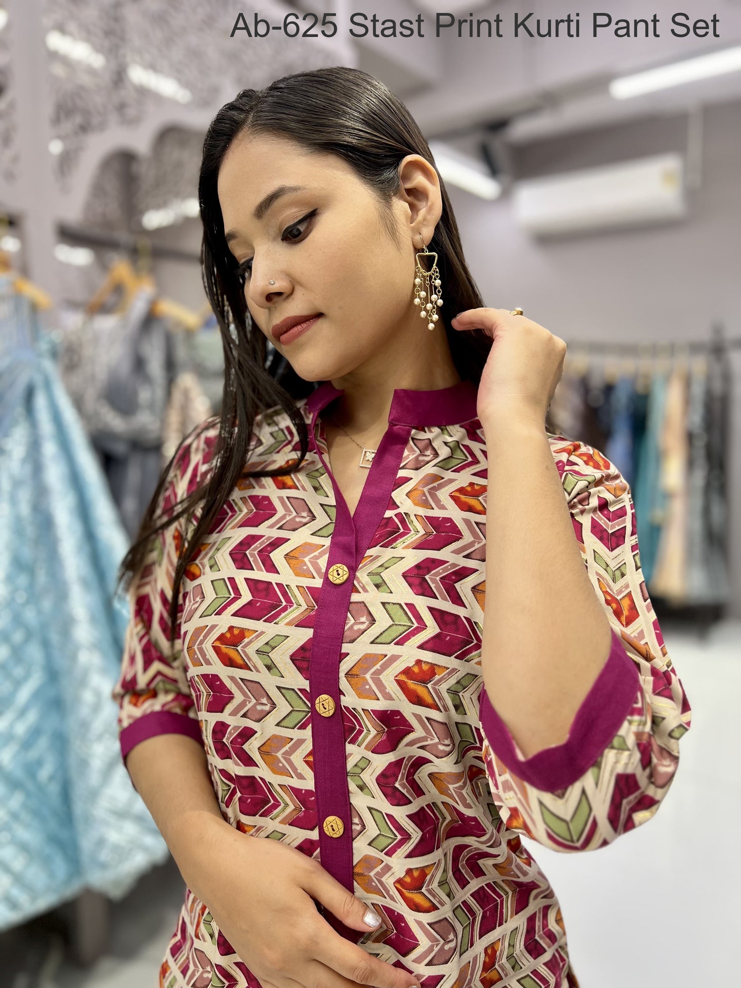 Ab-625 Stast Print Kurti Pant Set