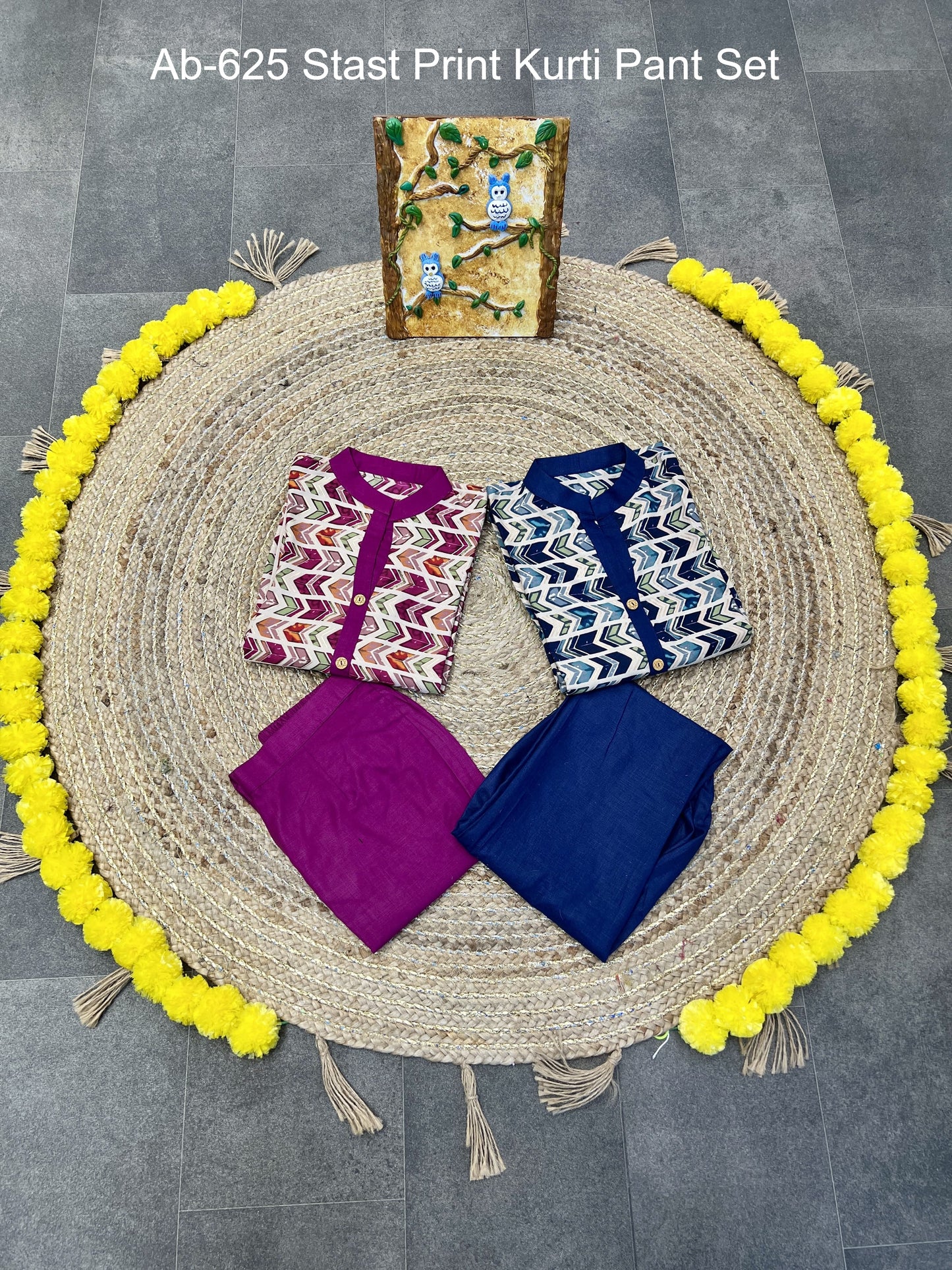 Ab-625 Stast Print Kurti Pant Set
