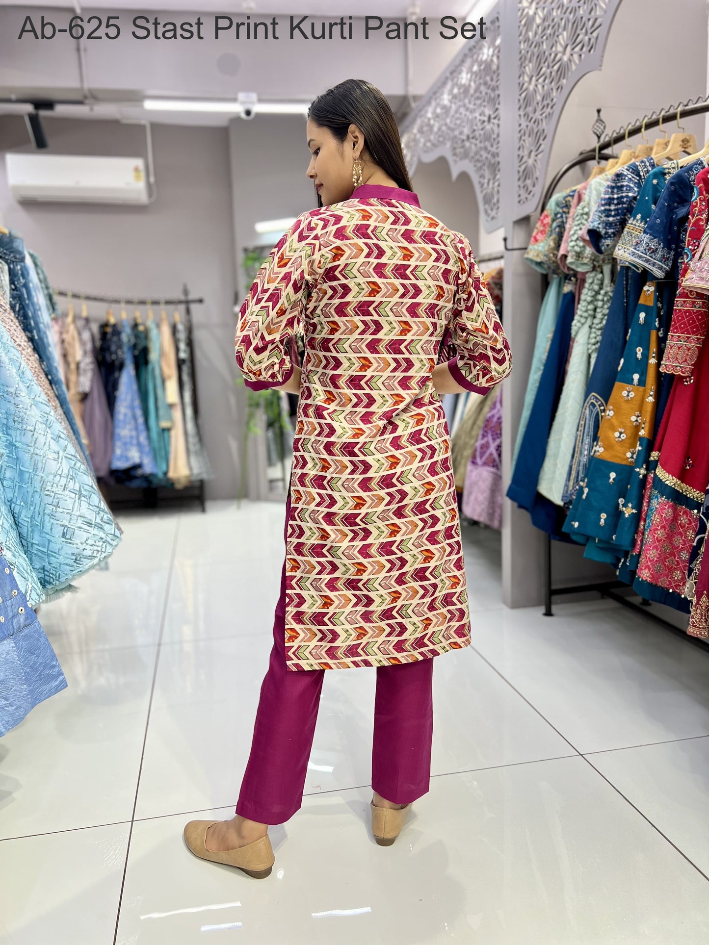 Ab-625 Stast Print Kurti Pant Set