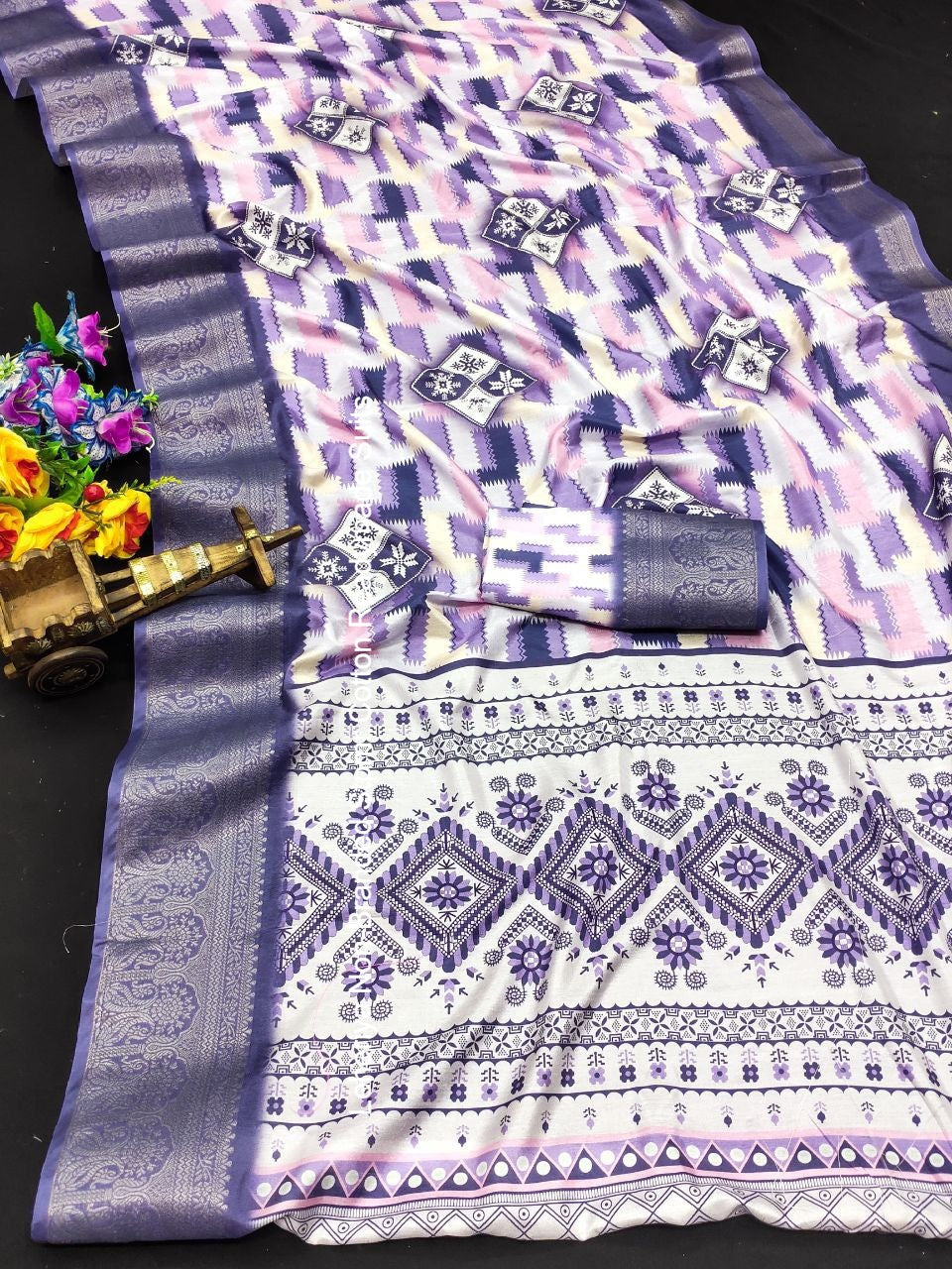 Adrika Colours Non-Branded Stmah Dola Silk Sarees