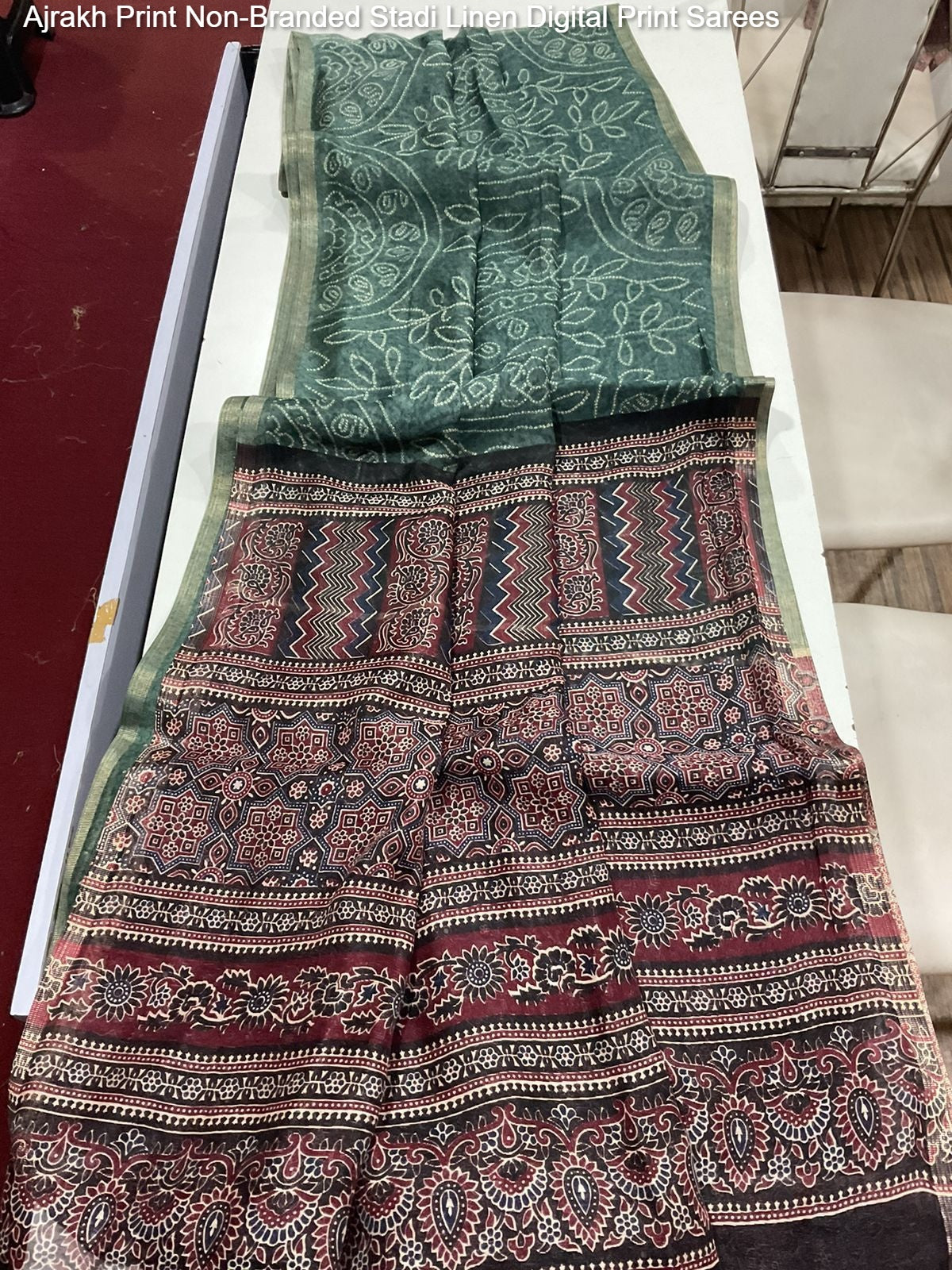 Ajrakh Print Non-Branded Stadi Linen Digital Print Sarees