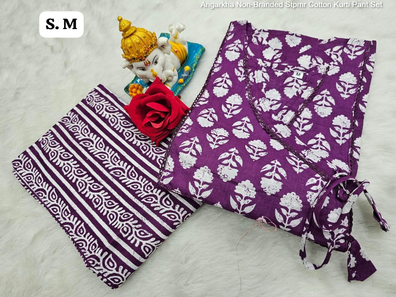 Angarkha Non-Branded Stpmr Cotton Kurti Pant Set