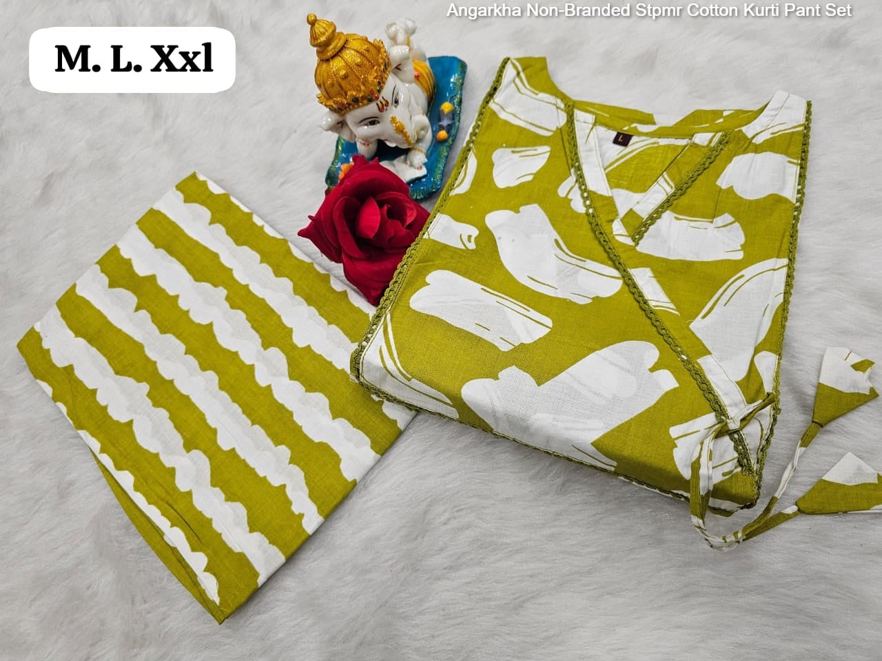 Angarkha Non-Branded Stpmr Cotton Kurti Pant Set