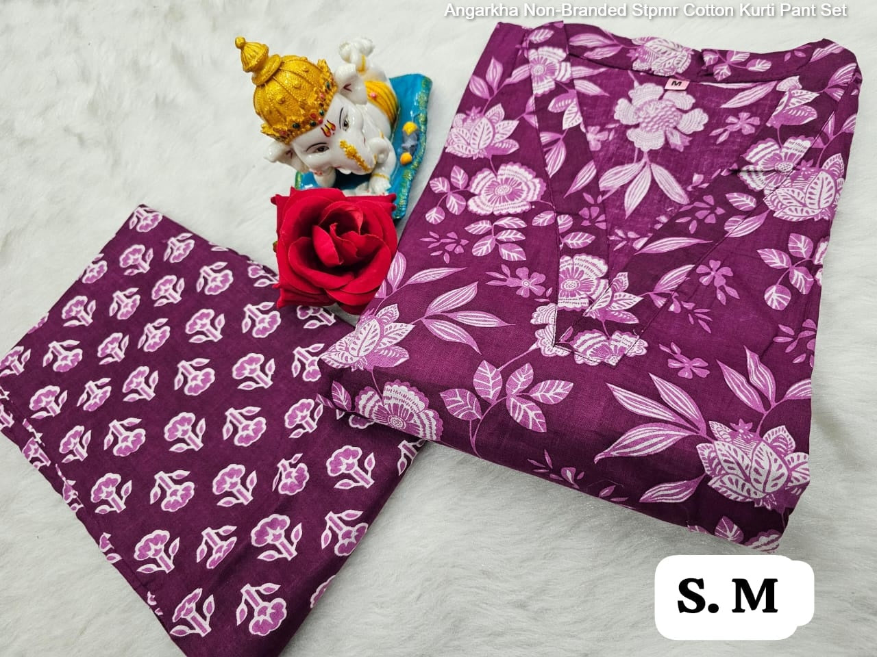 Angarkha Non-Branded Stpmr Cotton Kurti Pant Set