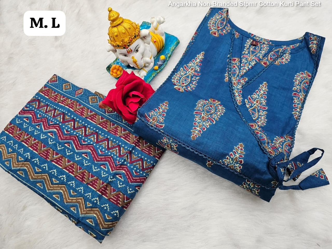 Angarkha Non-Branded Stpmr Cotton Kurti Pant Set