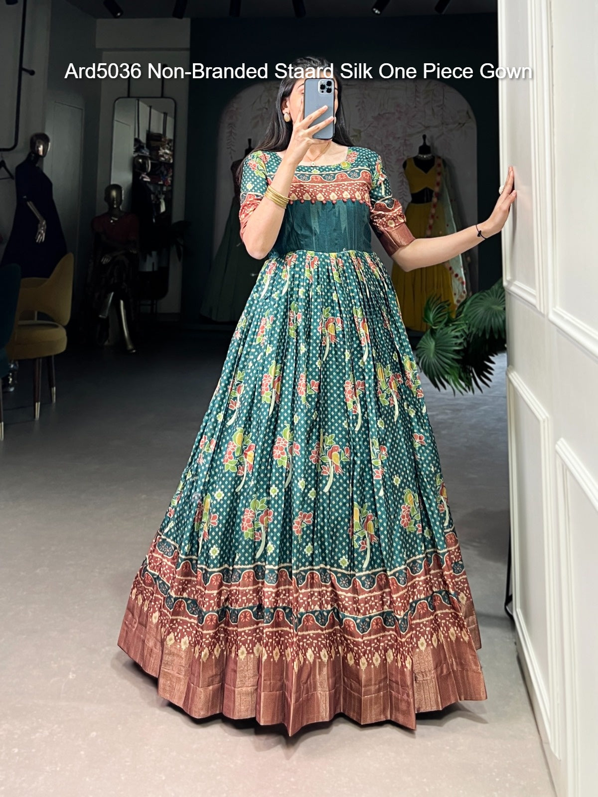 Ard5036 Non-Branded Staard Silk One Piece Gown