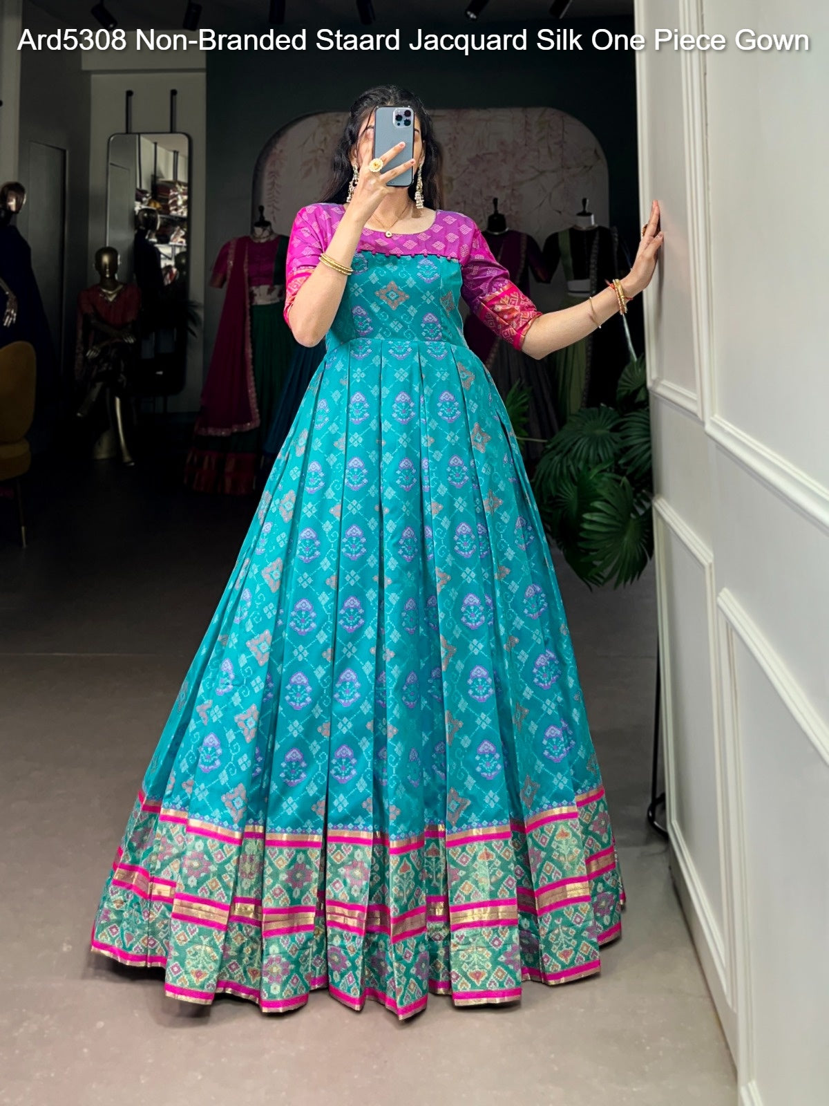 Ard5308 Non-Branded Staard Jacquard Silk One Piece Gown