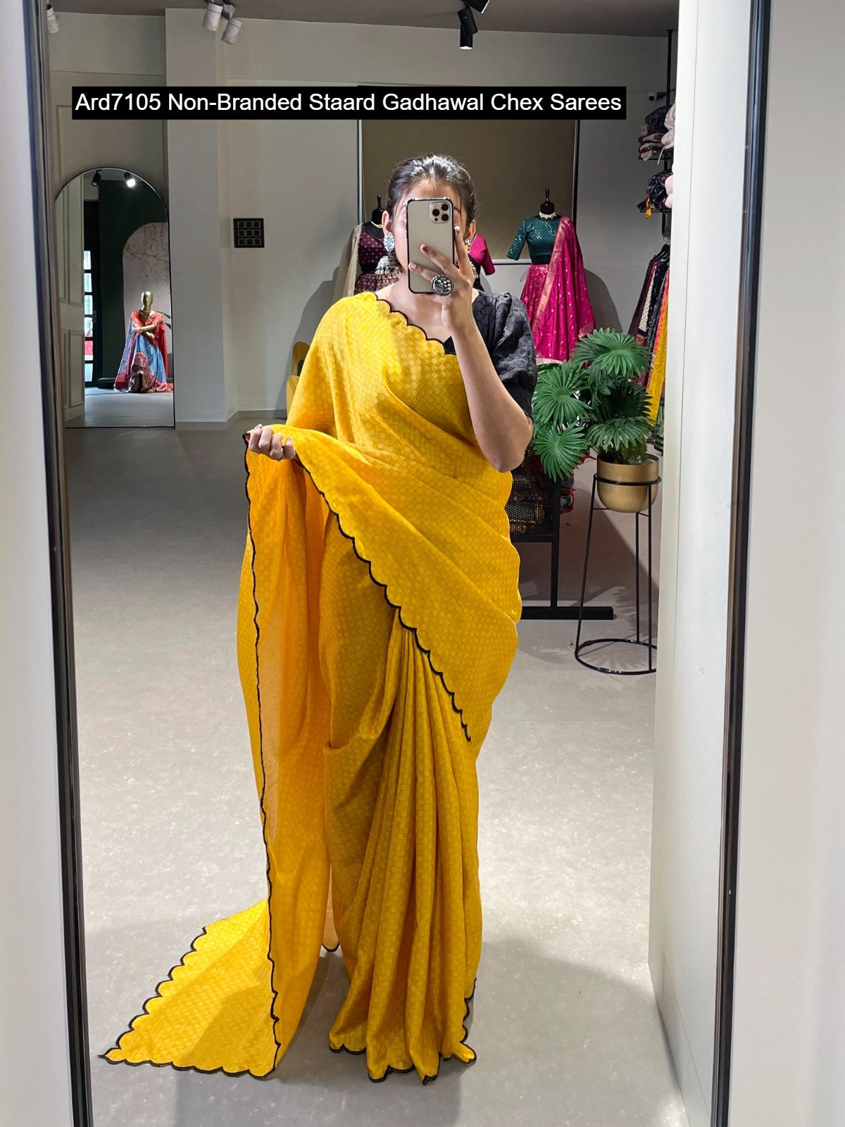 Ard7105 Non-Branded Staard Gadhawal Chex Sarees