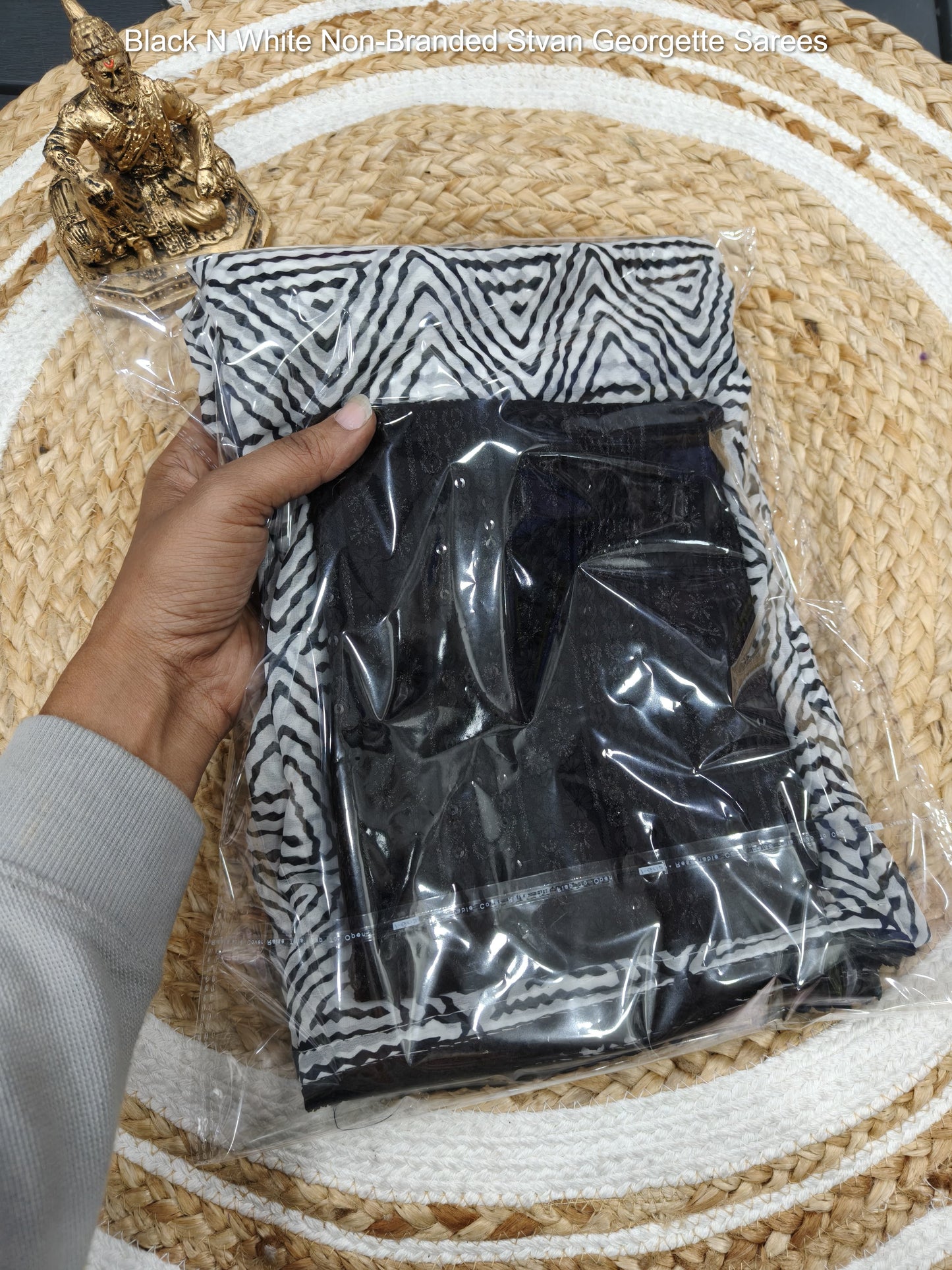 Black N White Non-Branded Stvan Georgette Sarees