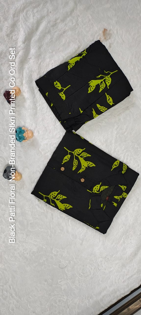 Black Patti Floral Non-Branded Stkri Printed Co Ord Set