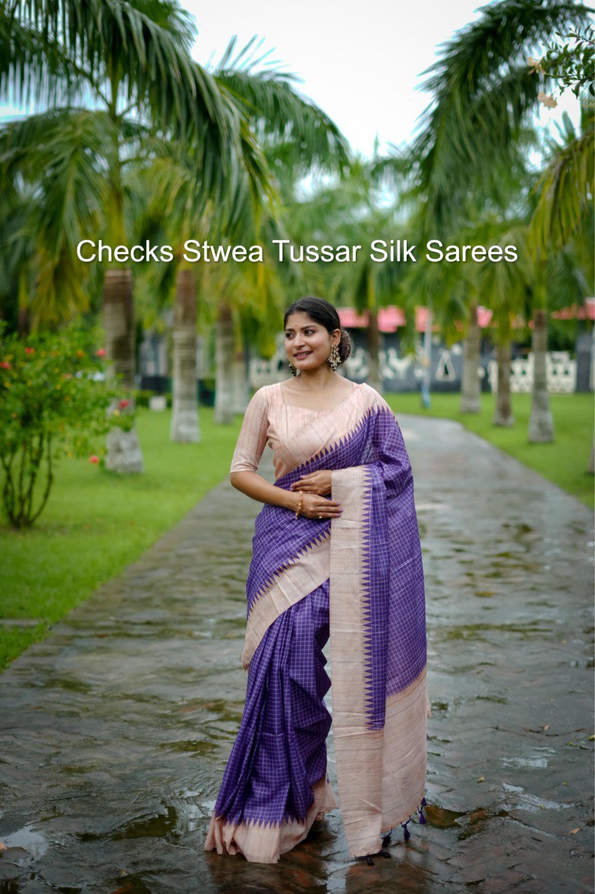Checks Stwea Tussar Silk Sarees