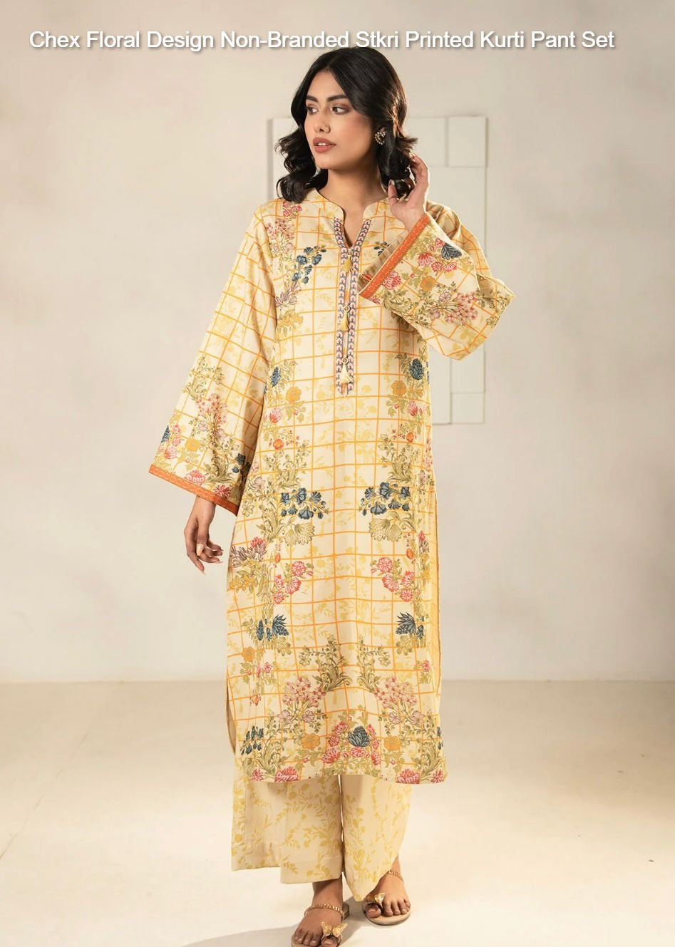 Chex Floral Design Non-Branded Stkri Printed Kurti Pant Set