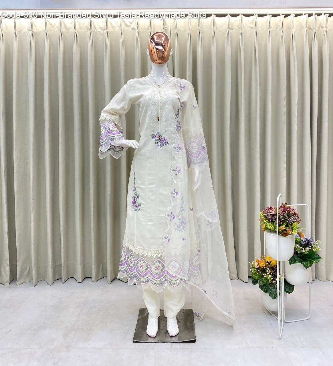 Code-310 Non-Branded Stvru Tesla Readymade Suits