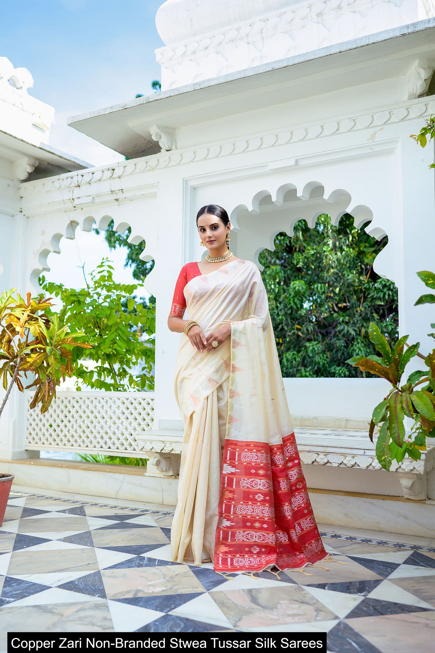 Copper Zari Non-Branded Stwea Tussar Silk Sarees