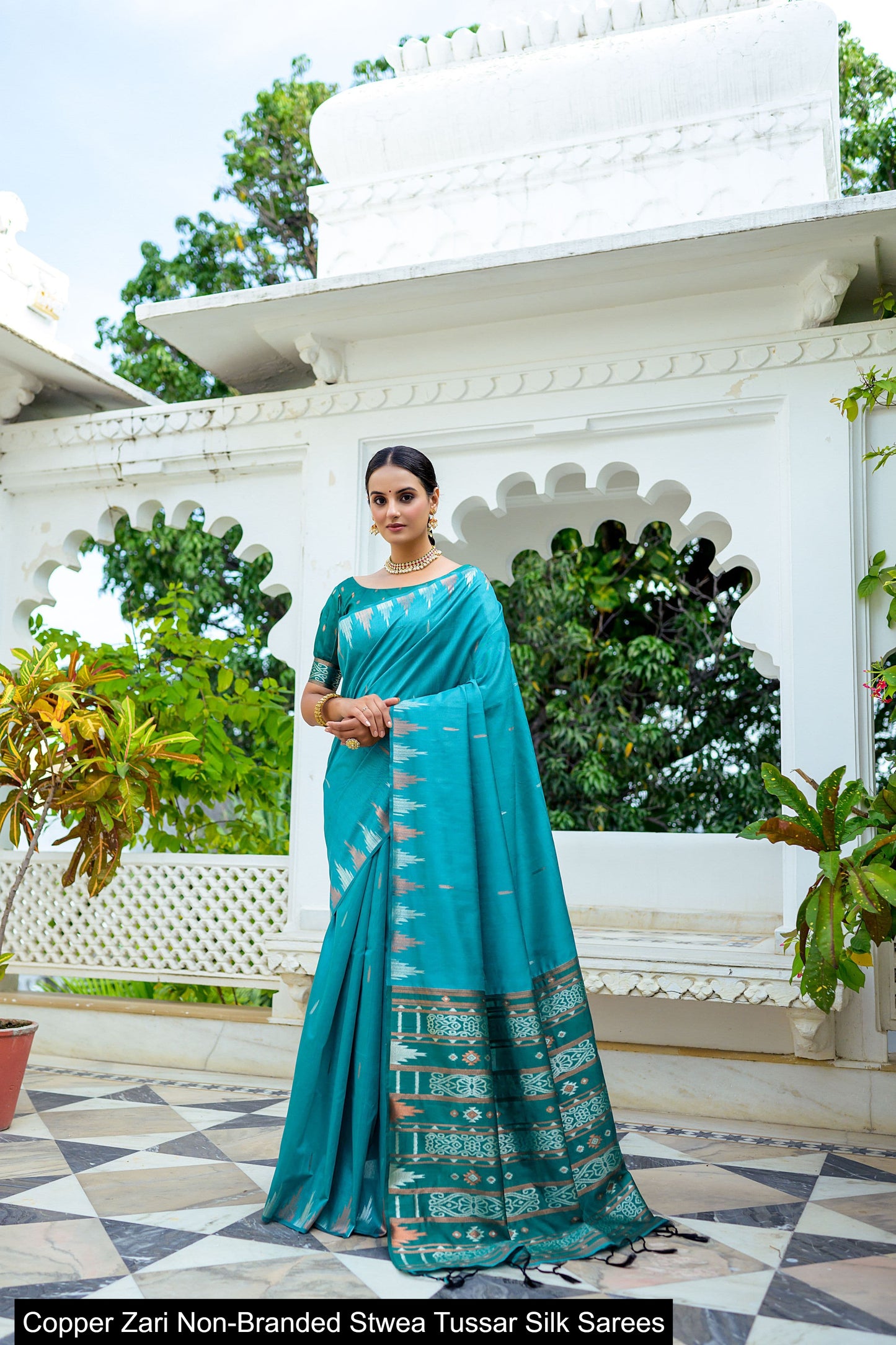 Copper Zari Non-Branded Stwea Tussar Silk Sarees