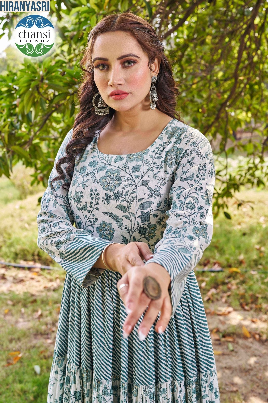 Ct-407 Hiranyasri Chansi Trendz Viscose Rayon One Piece Gown