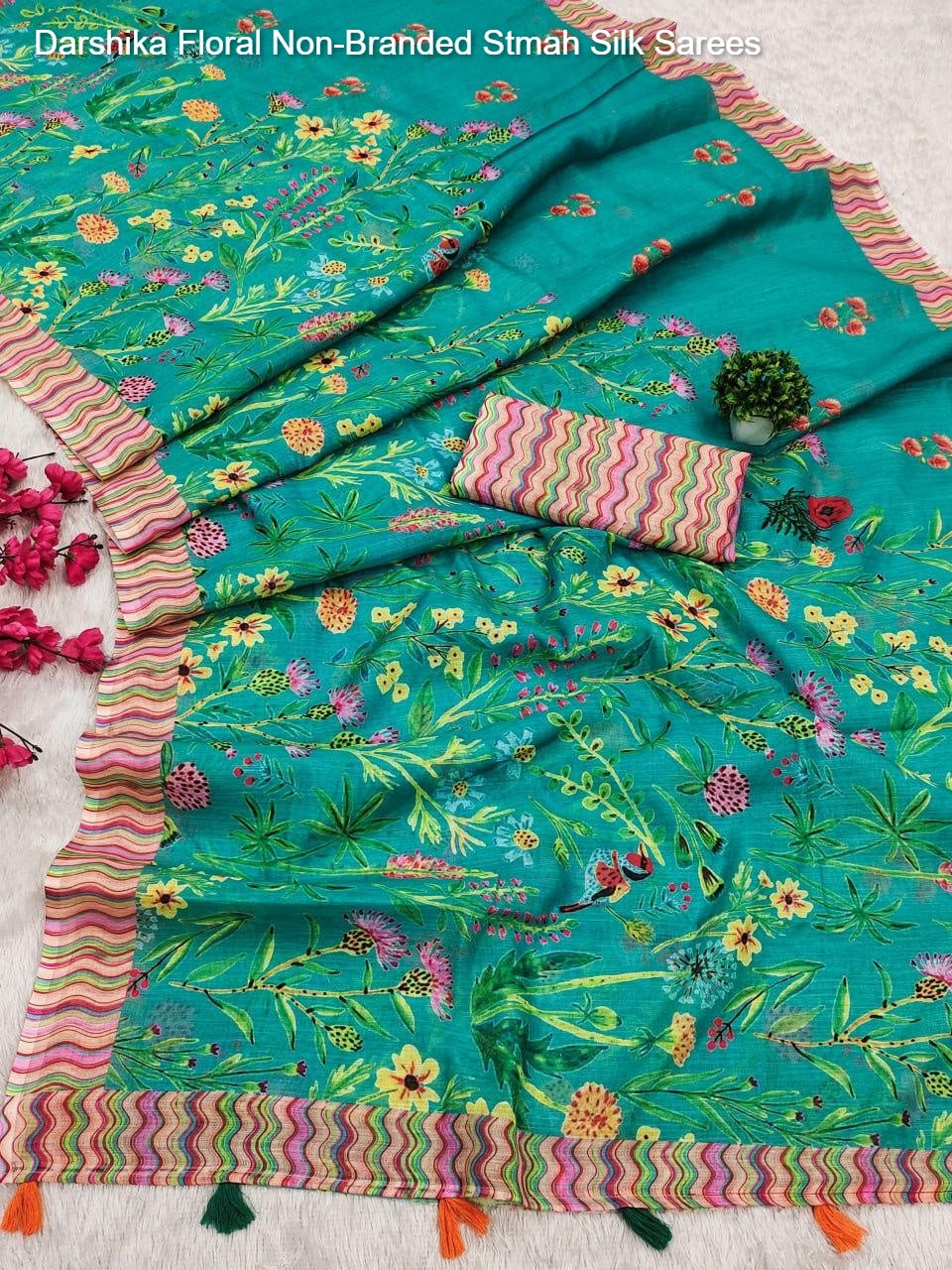 Darshika Floral Non-Branded Stmah Silk Sarees