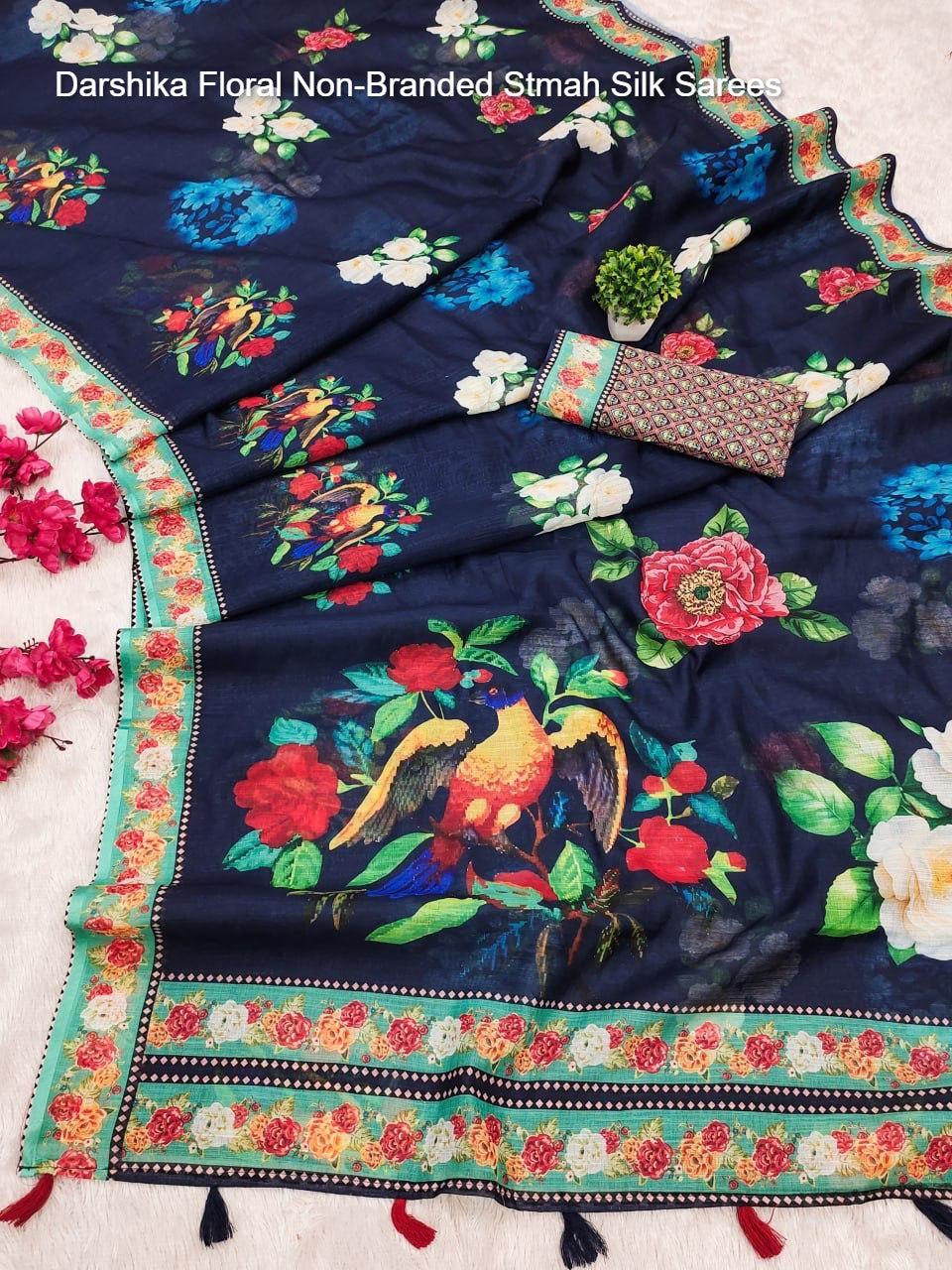 Darshika Floral Non-Branded Stmah Silk Sarees