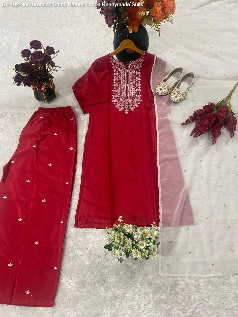 Dc-102 Non-Branded Stdhc Natural Crepe Readymade Suits