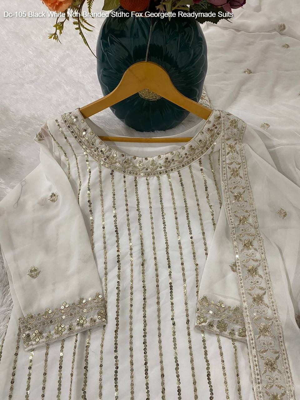 Dc-105 Black White Non-Branded Stdhc Fox Georgette Readymade Suits
