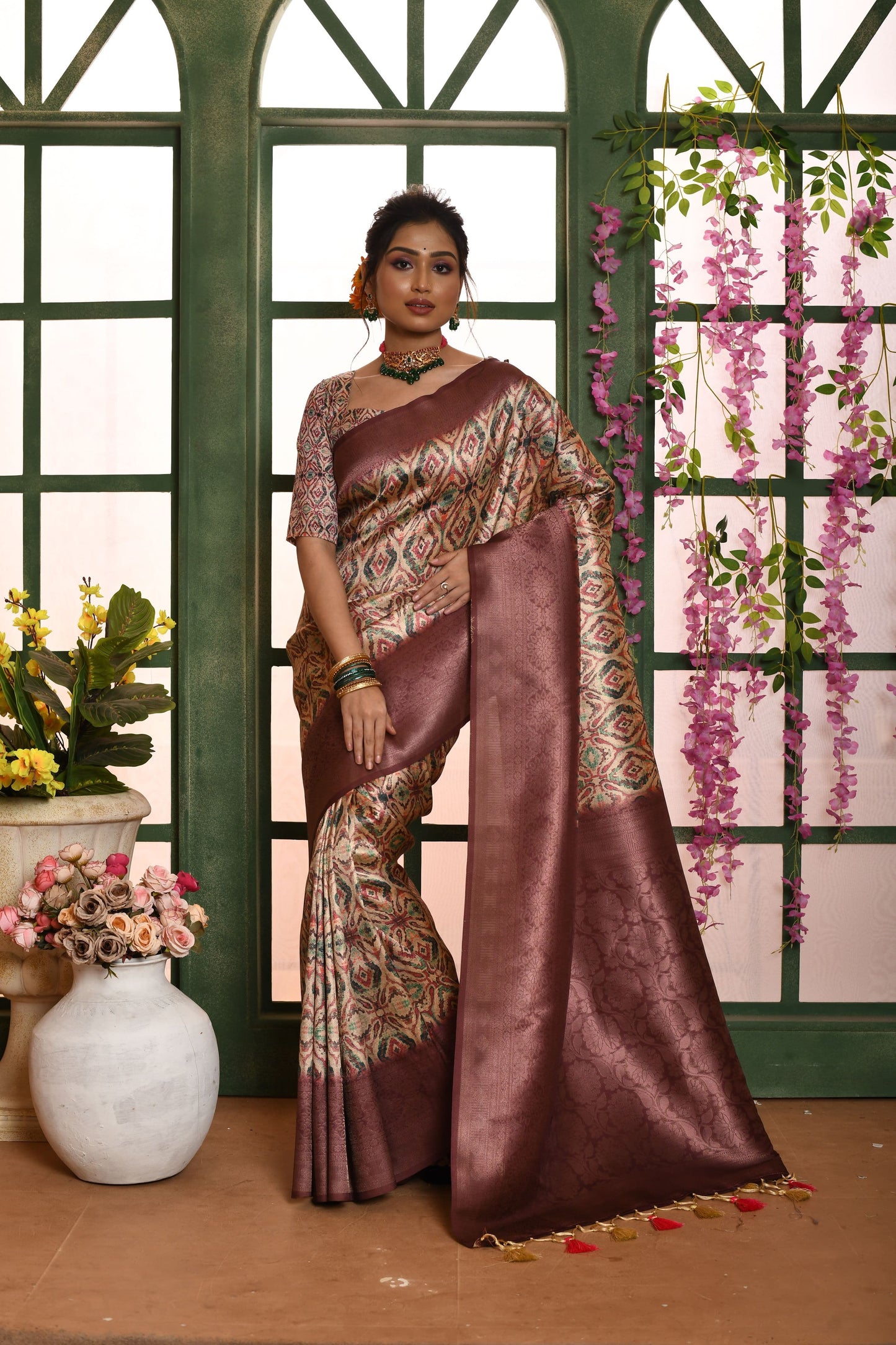 Deny Patola Non-Branded Stwea Soft Silk Sarees