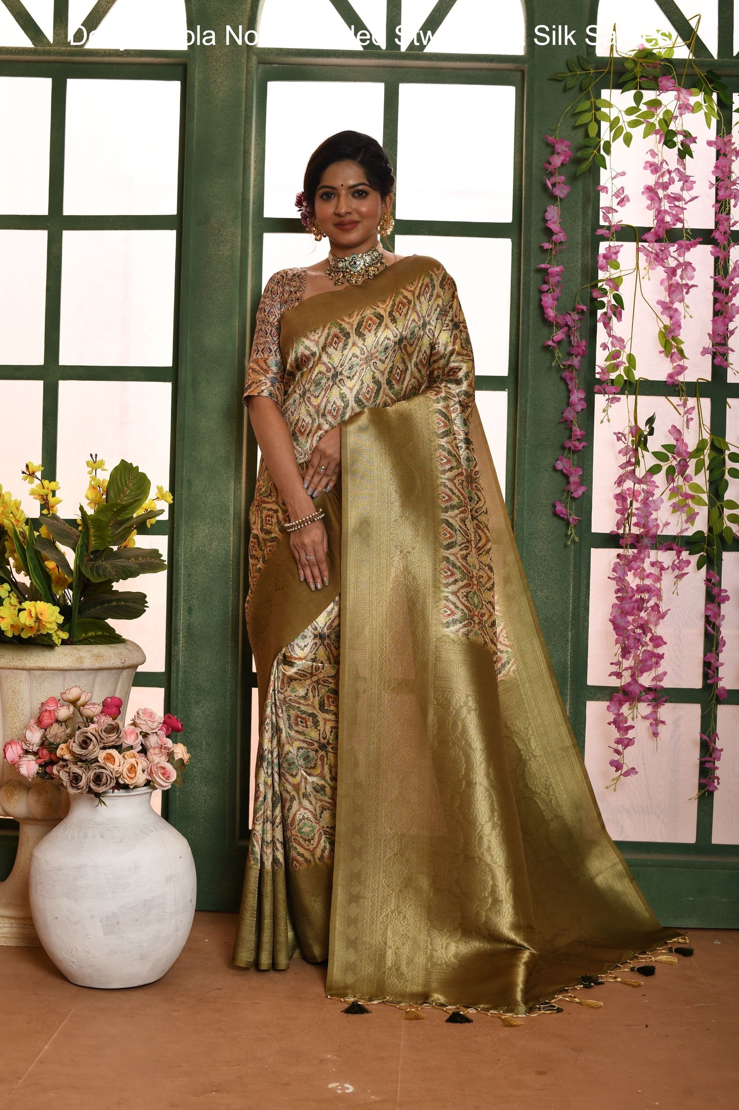 Deny Patola Non-Branded Stwea Soft Silk Sarees