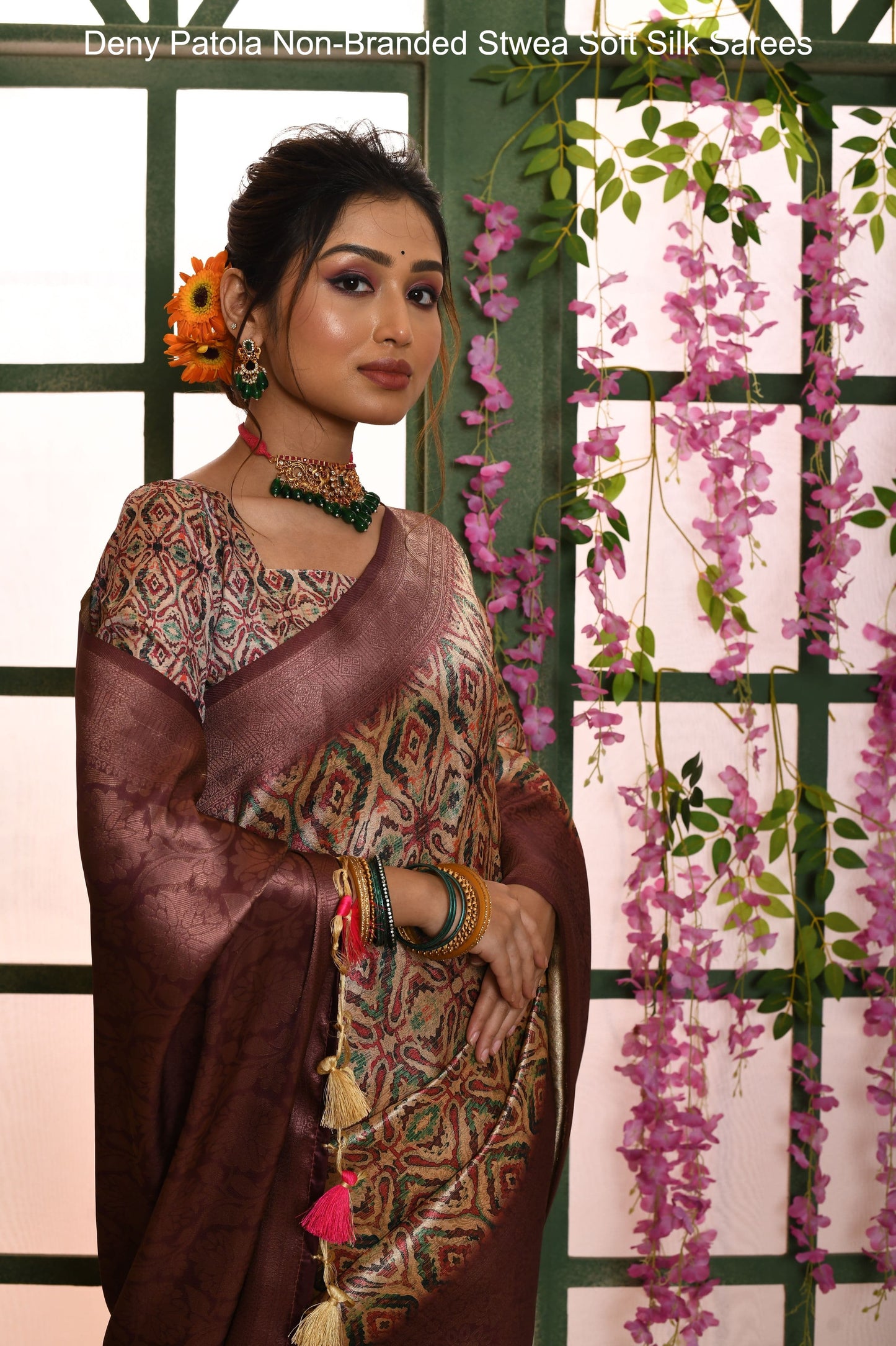 Deny Patola Non-Branded Stwea Soft Silk Sarees