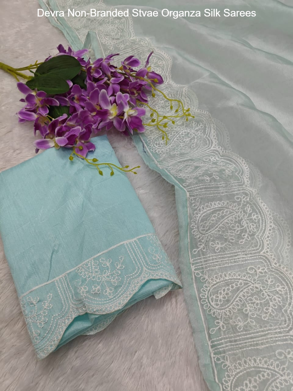 Devra Non-Branded Stvae Organza Silk Sarees