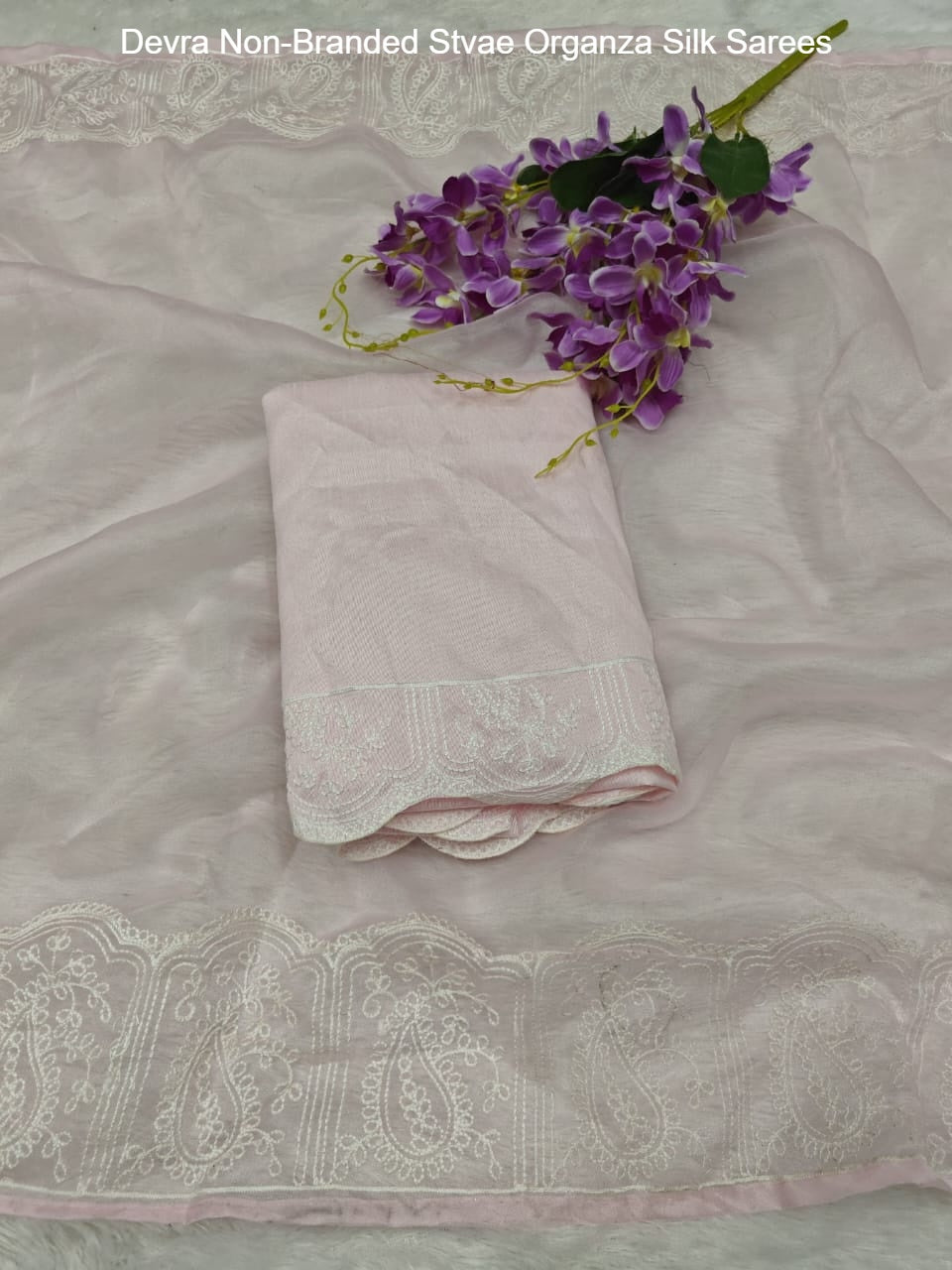 Devra Non-Branded Stvae Organza Silk Sarees