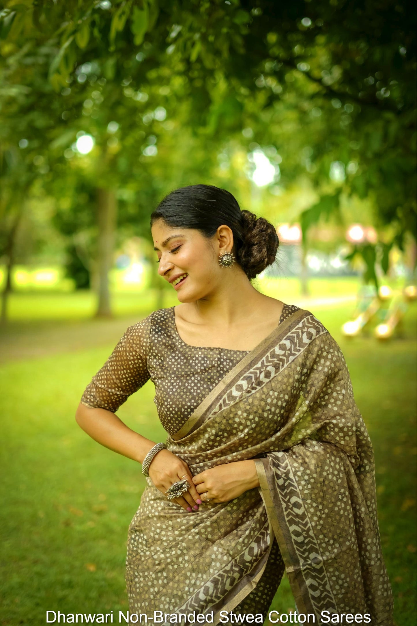 Dhanwari Non-Branded Stwea Cotton Sarees