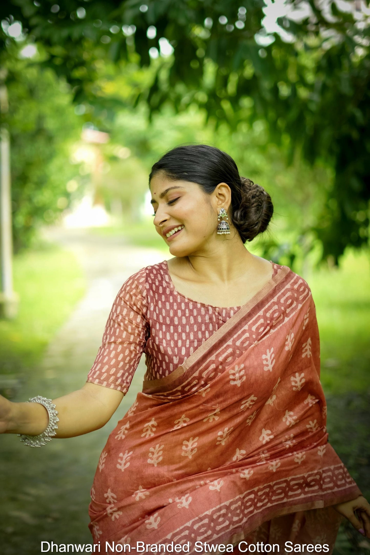 Dhanwari Non-Branded Stwea Cotton Sarees