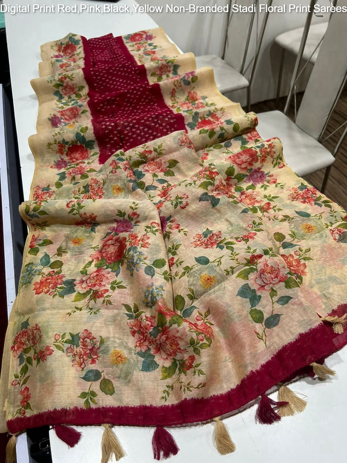 Digital Print Red,Pink,Black,Yellow Non-Branded Stadi Floral Print Sarees