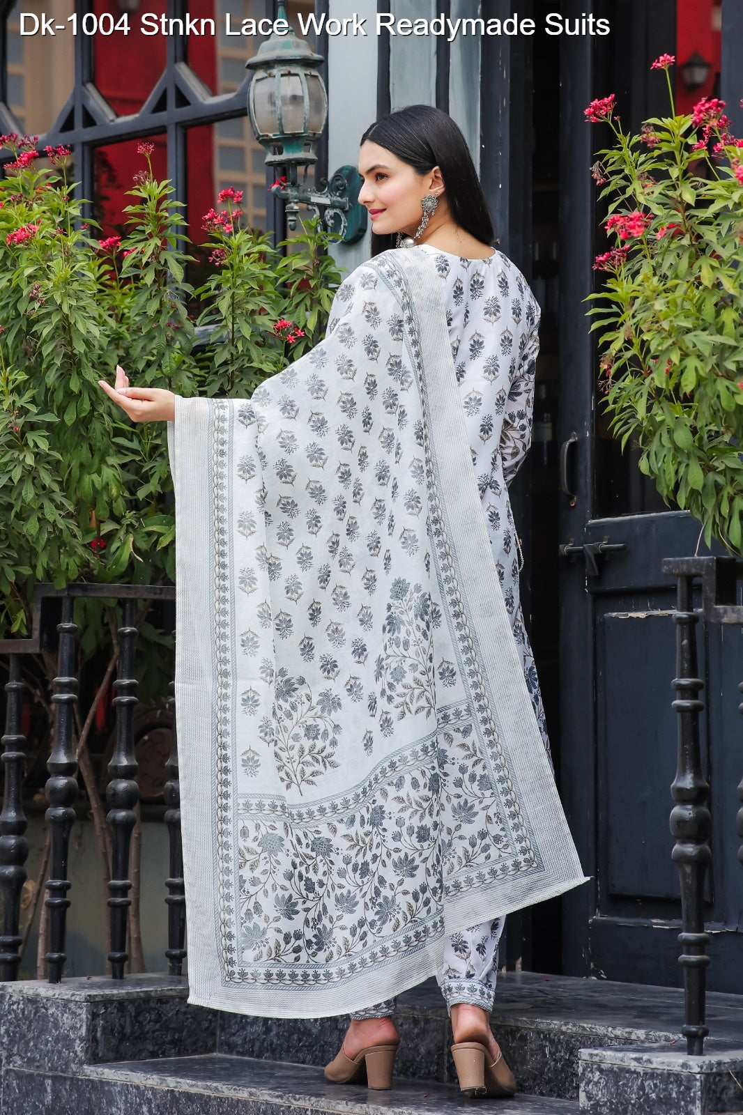 Dk-1004 Stnkn Lace Work Readymade Suits