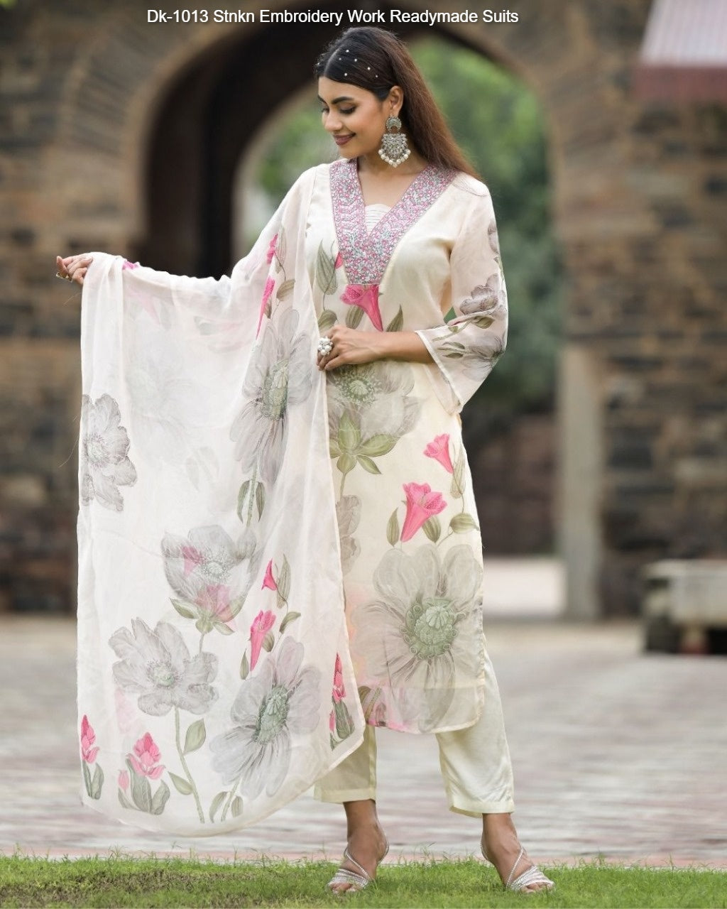 Dk-1013 Stnkn Embroidery Work Readymade Suits