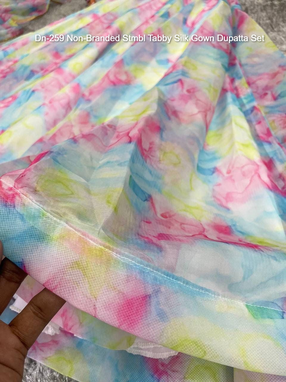 Dn-259 Non-Branded Stmbl Tabby Silk Gown Dupatta Set